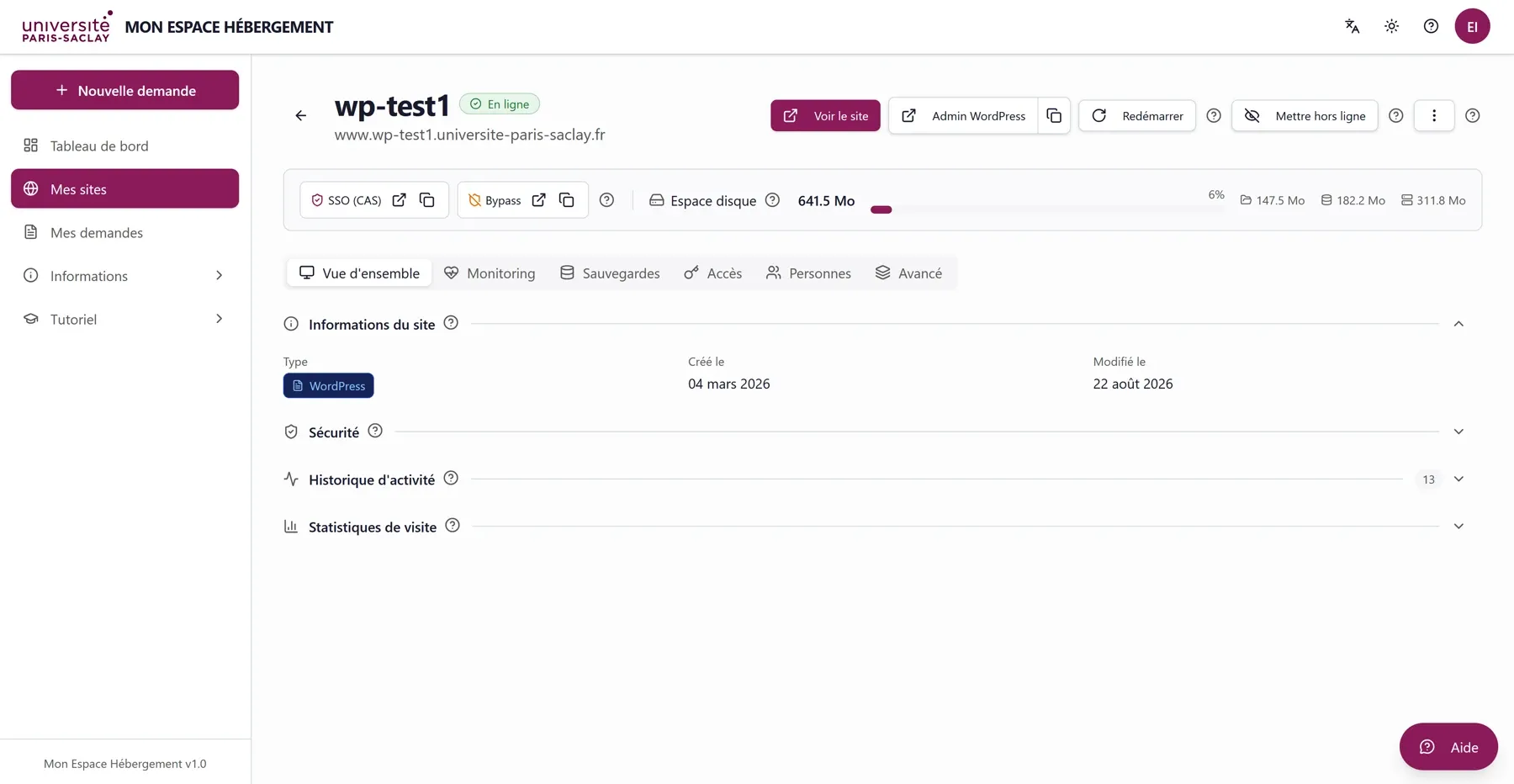 Espace Hébergement de l’Université Paris-Saclay : fiche d’un site de test avec quota disque et onglets de supervision.